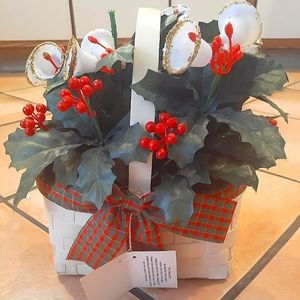 Holiday Flower Basket Display